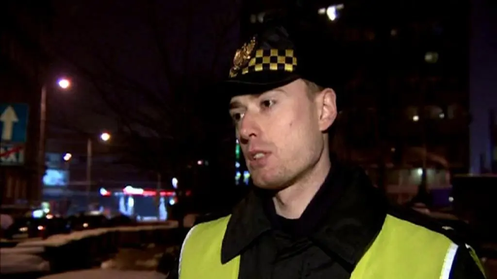 Strażnik o pomocy bezdomnym