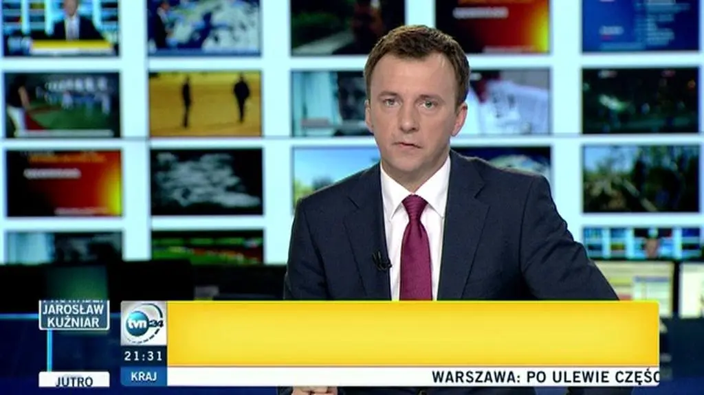 Sylwia Łabaj z policji w Sosnowcu relacjonuje pracę służb przy osuwisku