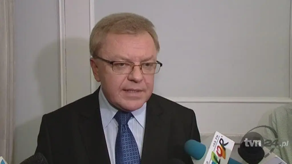 Szef klubu PO Zbigniew Chlebowski o dwóch wersjach ustawy kompetencyjnej