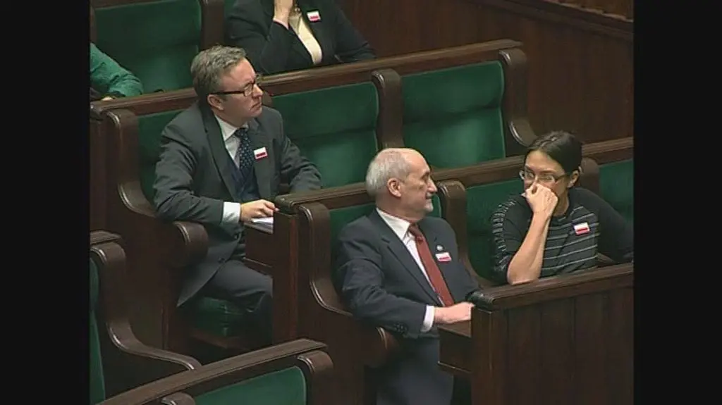 Szef MSZ odpowiada Antoniemu Macierewiczowi (TVN24)