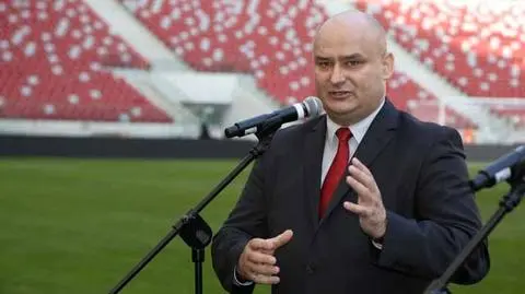 Szef NCS: We wtorek do godz. 12 dach stadionu był zamknięty