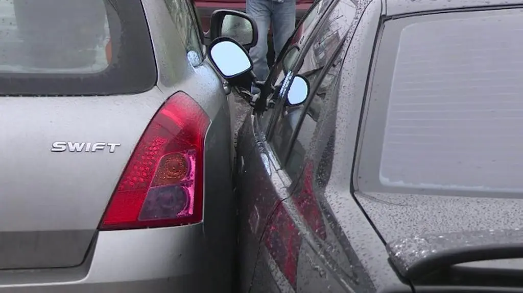 "Szklanka" opanowała Poznań. Urazy, kolizje, paraliż MPK