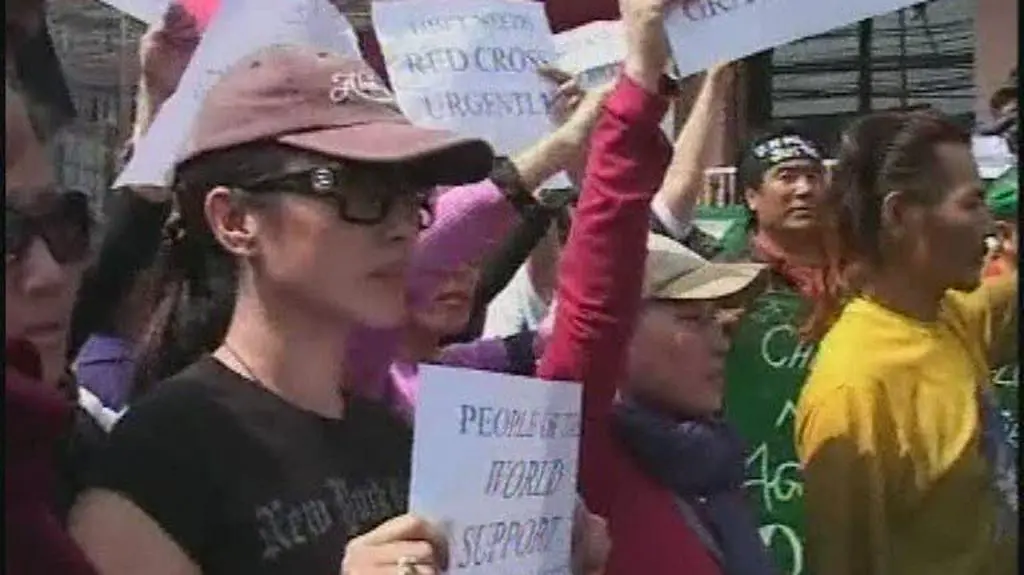 Tak nepalska policja tłumiła zamieszki