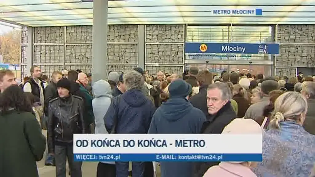 Tłumy warszawiaków chciały przejechać się nową trasą