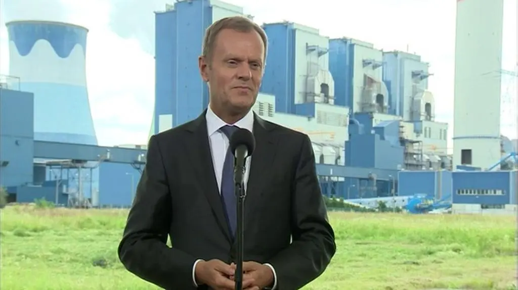 Tusk: cieszę się, że Gowin wystartuje na szefa PO