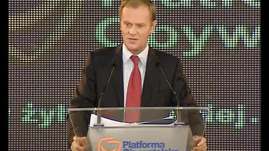 Tusk: co i ile wypił Kaczyński w Rzeszowie?