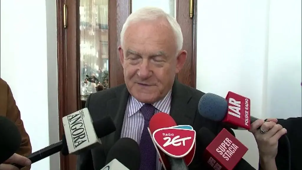 "Tusk jest spoiwem"