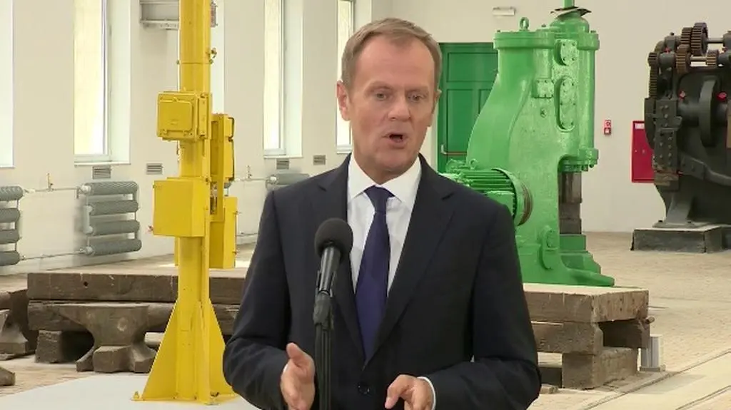 Tusk krytykuje referendum w Krakowie