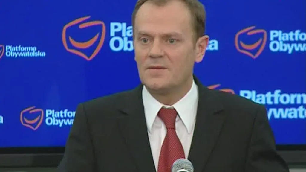 Tusk: Najpierw informacja o płacach, potem rozmowy