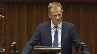 Tusk o benzynie za 7 zł
