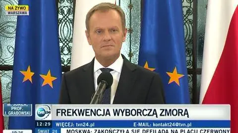 Tusk o wystawieniu na aukcję pamiątek po dziadku. "Ja bym tego nie robił"