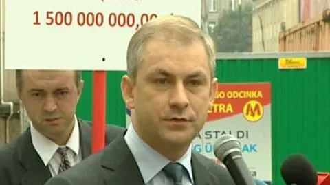 Tusk w autobusie to "pokaz buty premiera" (TVN24, Fot. PAP/Radek Pietruszka)