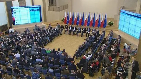 Uczestnicy debaty spierali się też między sobą (TVN24)