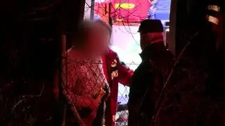Uwięził rodzinę i groził, że wysadzi dom. "Leczył się na głowę"