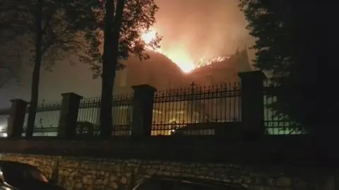 W akcji gaśniczej brały udział 22 zastępy straży pożarnej z Sosnowca i okolicznych miast, m.in. Będzina czy Chorzowa