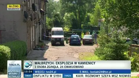 W budynku, w którym rano doszło do wybuchu, wciąż pracują pirotechnicy