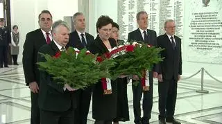 W Sejmie złożono wieńce