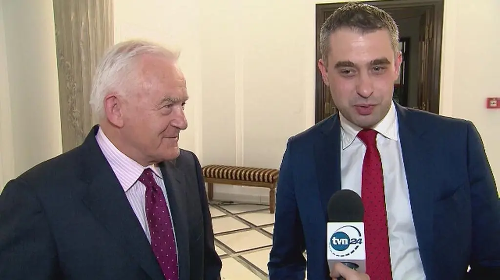 W środę Krzysztof Gawkowski razem z Leszkiem Millerem do Sejmu weszli wspólnie