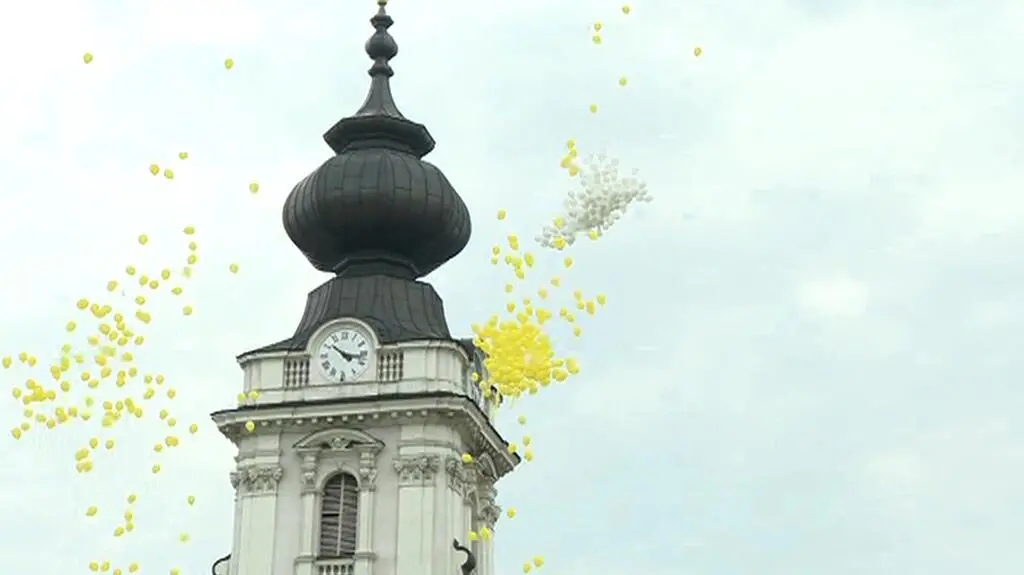 Wadowice cieszą się z kanonizacji. Rozbrzmiała "Barka" dla Jana Pawła II 