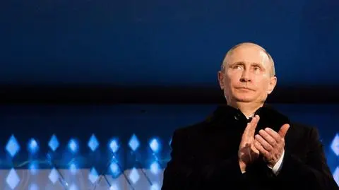 Wcześniej Rosjanom było wstyd za prezydentów