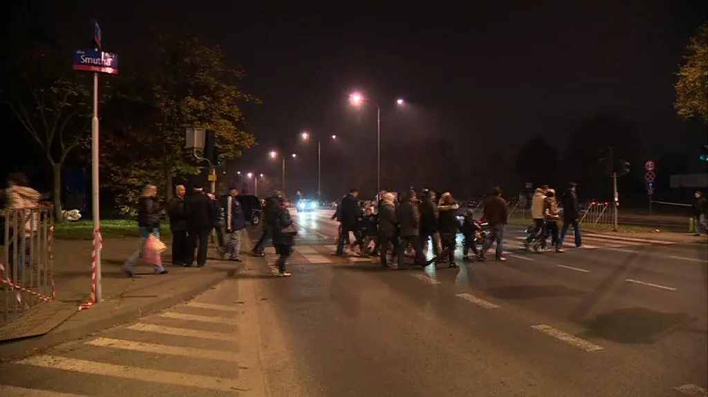 Wieczór w Łodzi przebiega spokojnie 