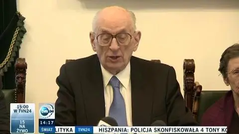 Władysław Bartoszewski honorowym obywatelem Krakowa