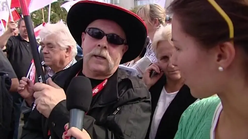 "Władza jest nieudolna i bezczelna" 