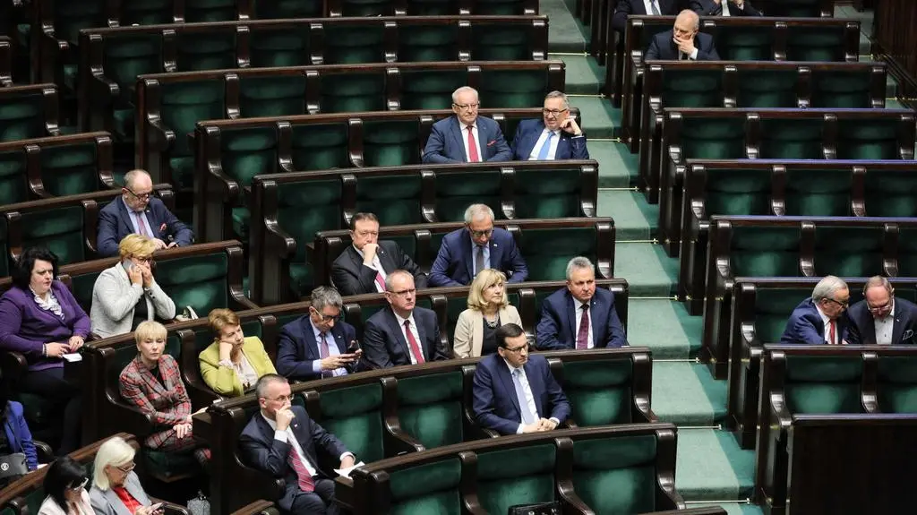 "Wprowadzacie retorykę, że nie chcemy dać trzynastych emerytur, a to nieprawda"