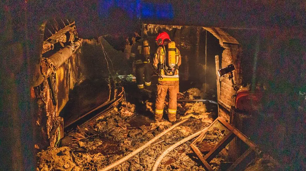 Wrocław. Pożar na Dworcu Świebodzkim. Zdjęcia ze środka