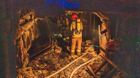 Wrocław. Pożar na Dworcu Świebodzkim. Zdjęcia ze środka