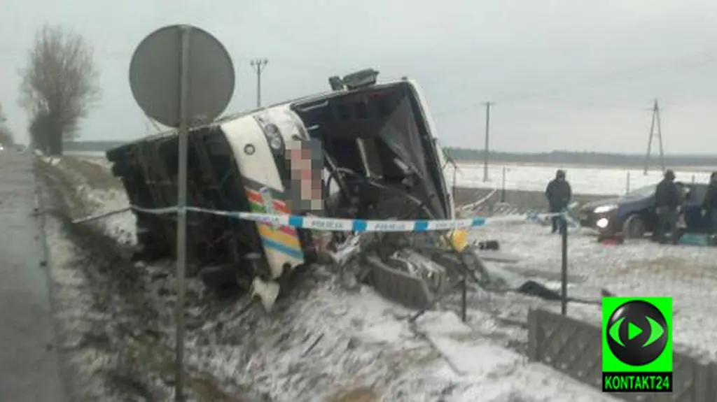 Wypadek autokaru z kibicami