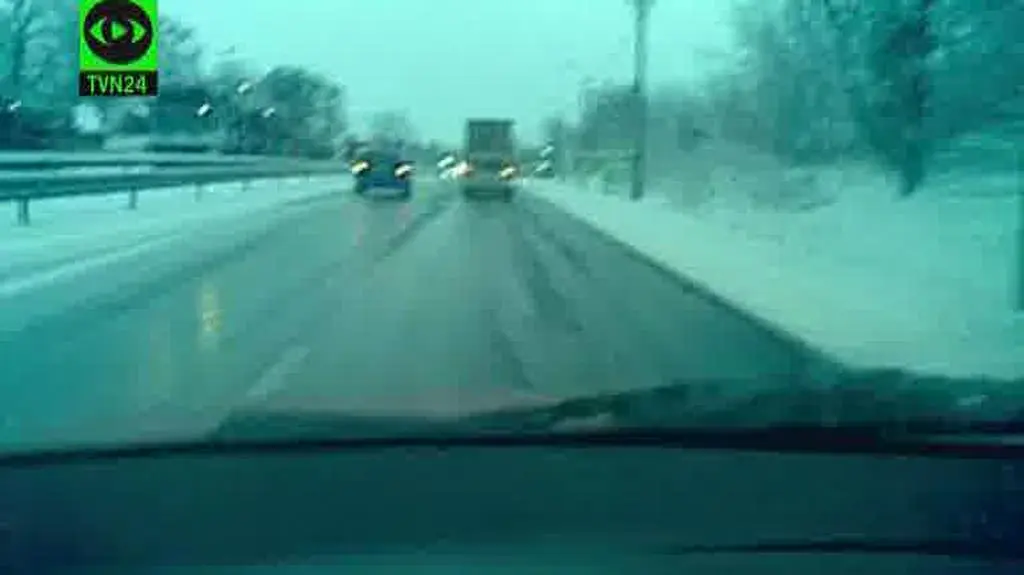 Wypadek na krajowej "ósemce" (film internauta)