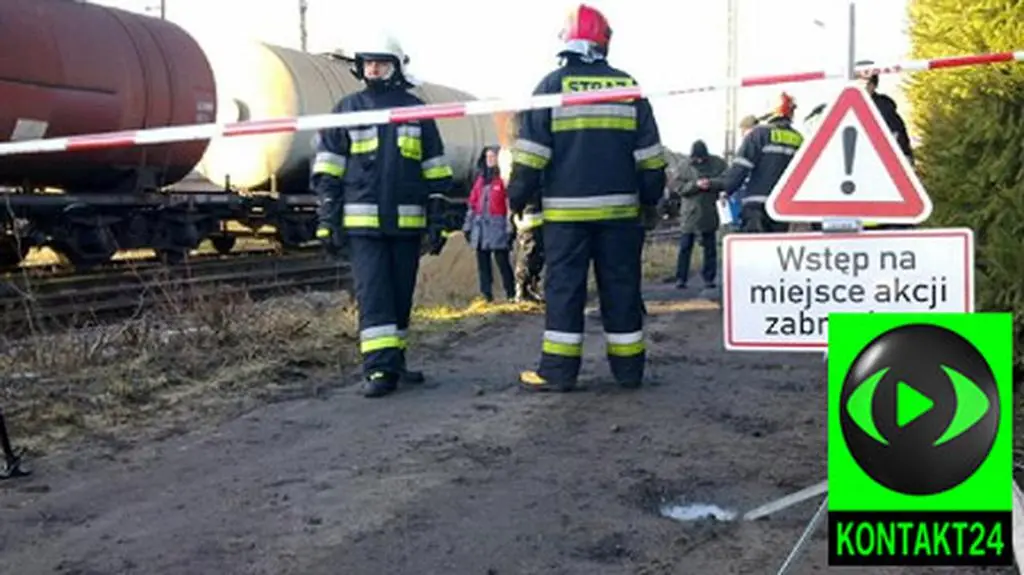 Z cysterny wyciekła ropa