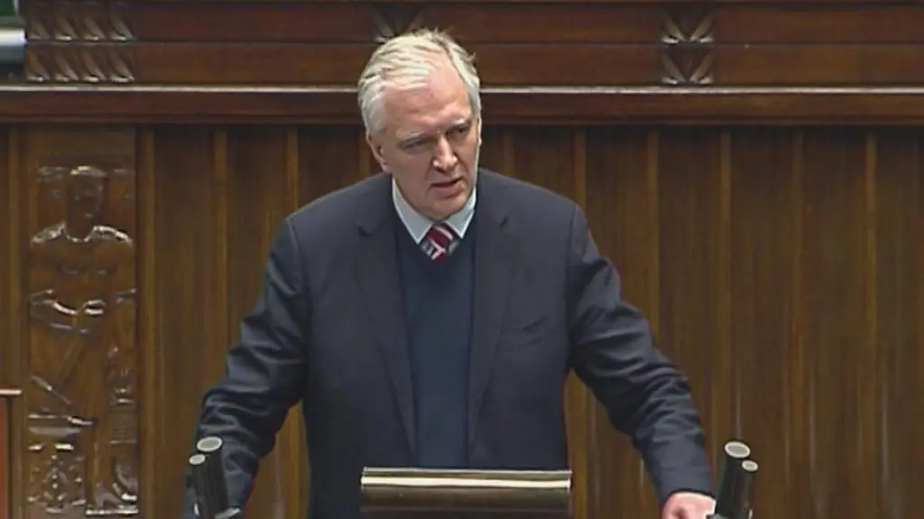 "Zarodkami handluje się, poddaje eksperymentom naukowym, albo wylewa do zlewu"