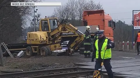 Zbąszyń. Zderzenie ciężarówki i pociągu 