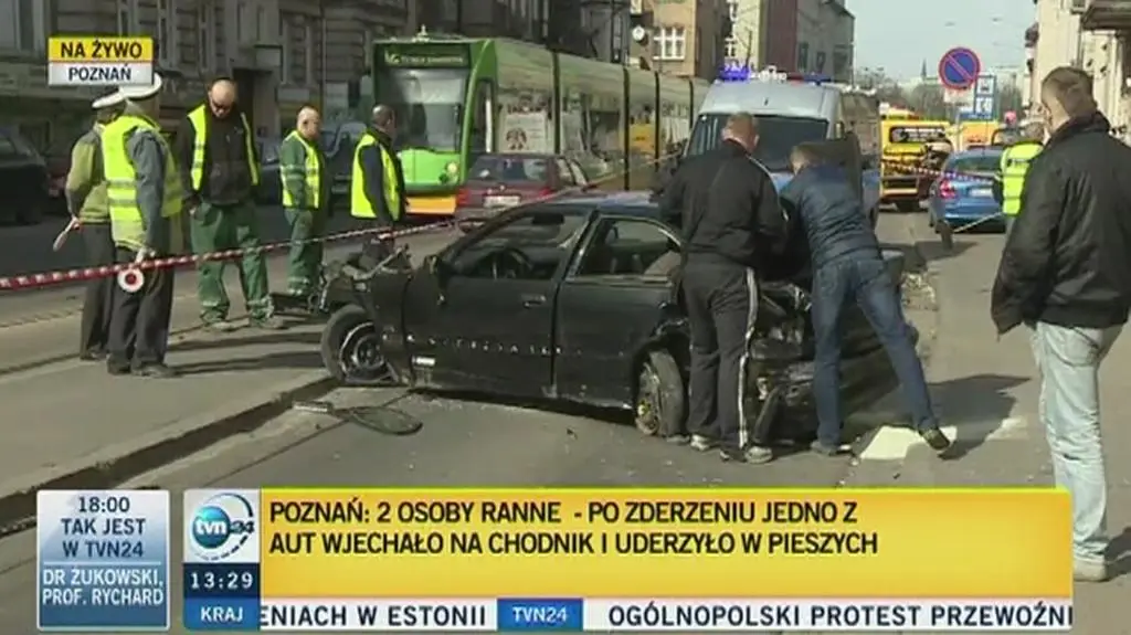 Zderzenie dwóch aut dwie osoby ranne