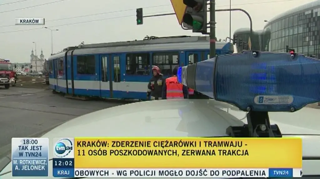Zderzenie tramwaju z ciężarówką w centrum Krakowa