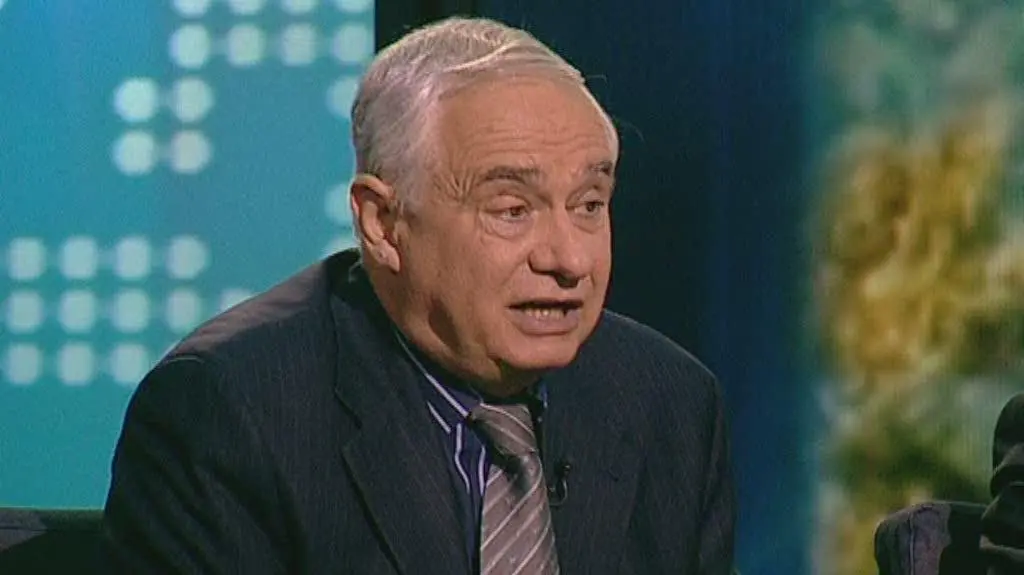 "Zdjęcia na Naszej-Klasie to brak profsjonalizmu"