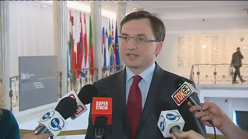 Ziobro: Nie wycofuję się ze słów o Schetynie