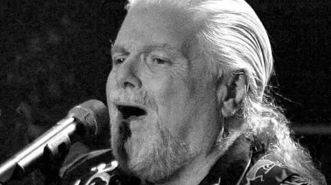 Zmarł wykonawca hymnu hipisów