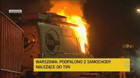 Zniszczone zostały samochody TVN24 (TVN24)