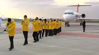 Zobacz jak politycy PO ciągnęli samolot OLT