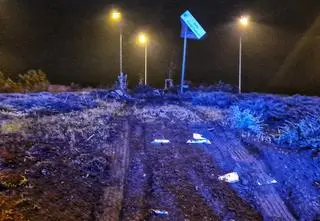 Zniszczył rondo i odjechał. Policja publikuje nagranie