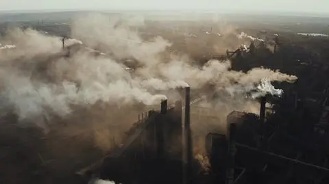 "Do ostatniego oddechu". Co godzinę na świecie brudne powietrze zabija 900 osób