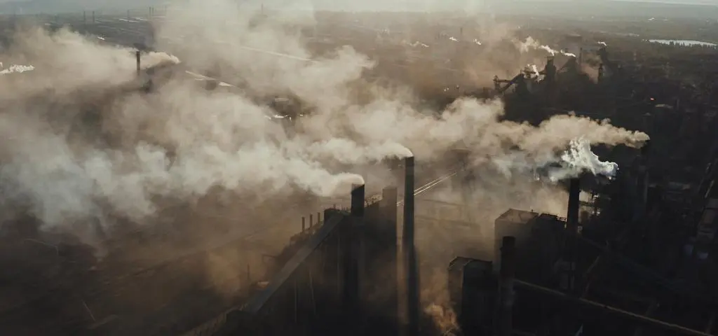 "Do ostatniego oddechu". Co godzinę na świecie brudne powietrze zabija 900 osób