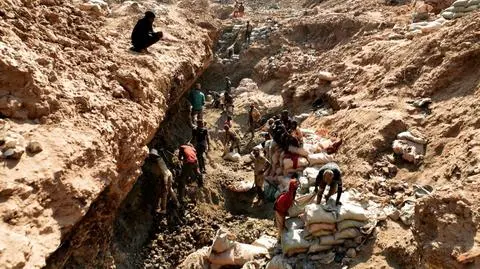 Operacja Afryka: brudna gra o czystą energię