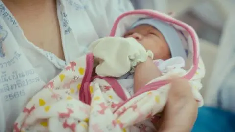 Dziecko za wszelką cenę. Azjatyckie podziemie surogacyjne