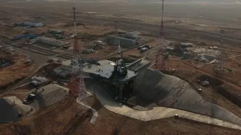 Start w Święto Dziękczynienia. Rosjanie i Amerykanin lecą na ISS