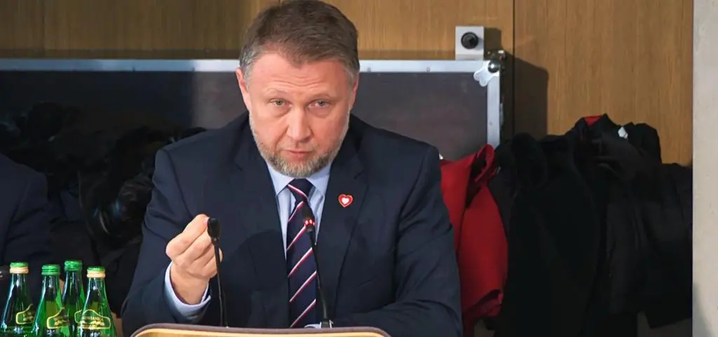 Kierwiński o weto Nawrockiego: podkopuje fundamenty państwa. "Wybrał drogę polityczną"