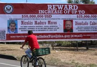 Ile jest warta głowa dyktatora?